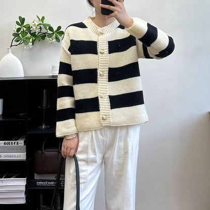 Loose Temperament Versatile Sweater Jacket