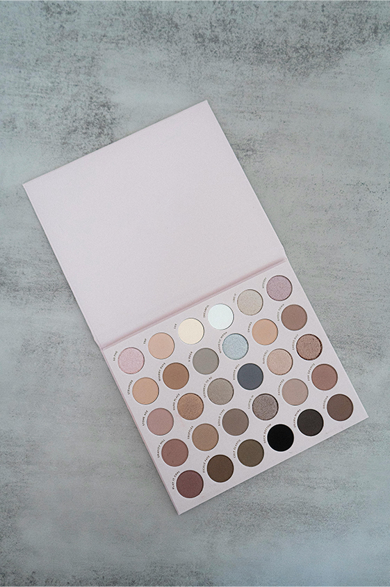 35-Shade Neutral Eyeshadow Palette — Matte & Shimmer Nudes for Every Look